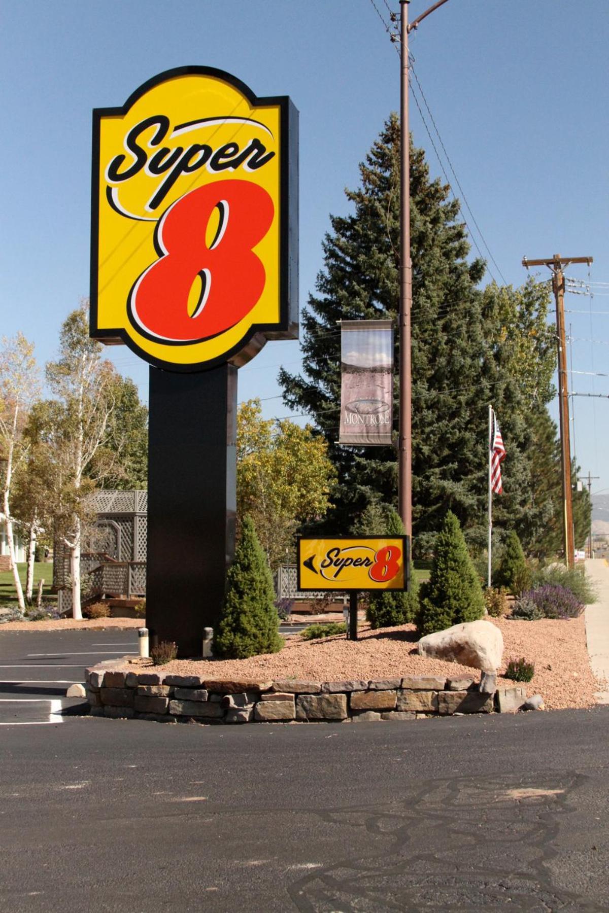 Motel Super 8 By Wyndham Montrose Exterior foto